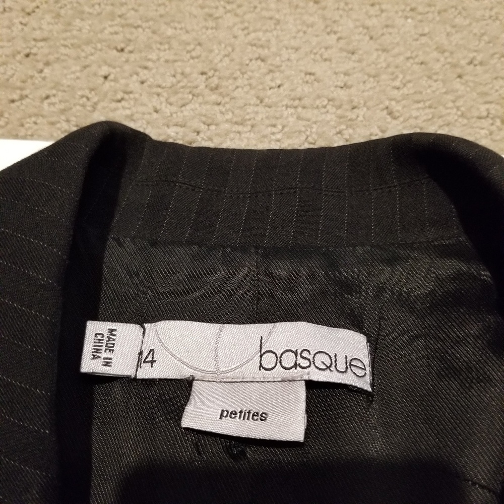 Basque Petite 4 button peplum Jacket size … - Picture 3 of 8